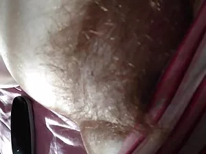 Cô gái quyến rũ hưng ...