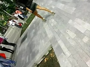 Lindsey là một quan  ...